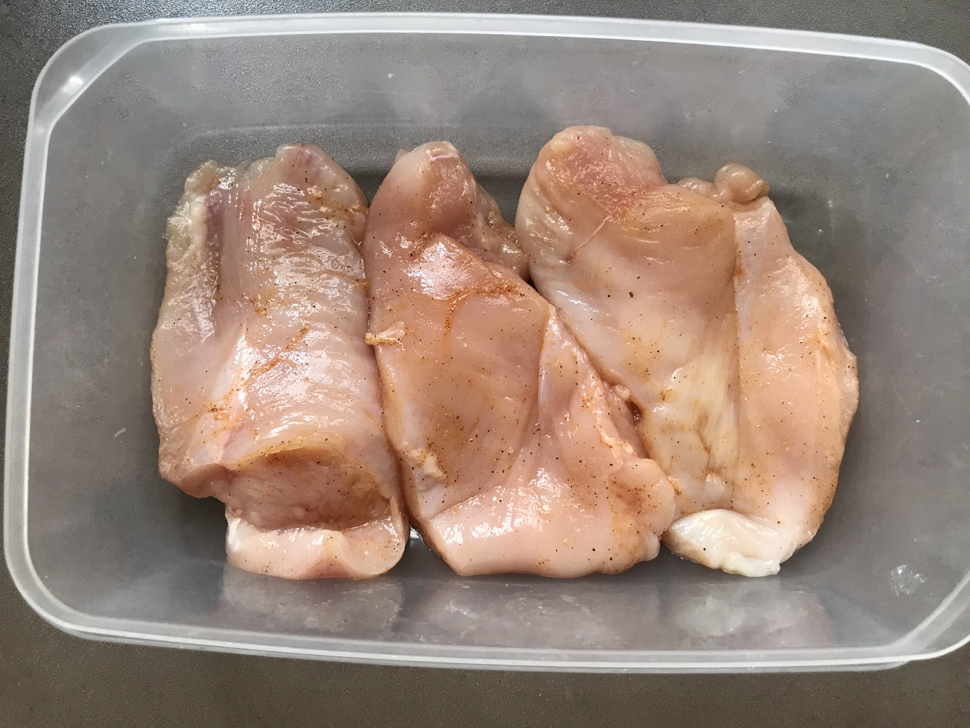 MarinateChickenBreastswithSaltandChickenSeasoning CORRA LIEW