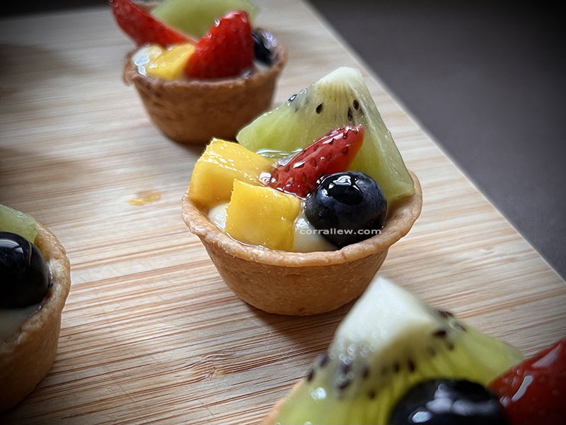 Mini Fruit Tarts Recipe | 迷你水果挞食谱 | CORRA LIEW